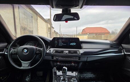 BMW 5 серия, 2010 год, 1 200 000 рублей, 3 фотография