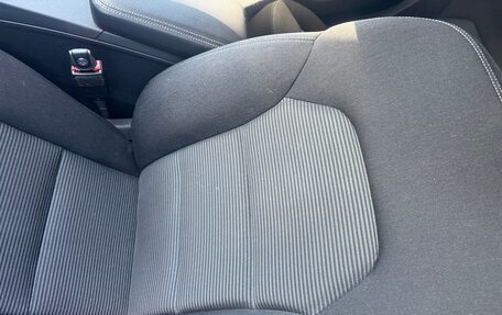 Mercedes-Benz B-Класс, 2015 год, 1 285 000 рублей, 6 фотография