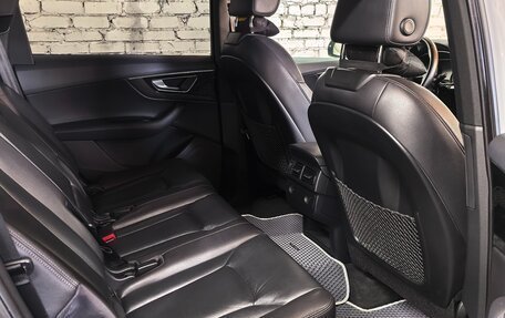 Audi Q7, 2016 год, 4 000 000 рублей, 3 фотография