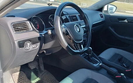 Volkswagen Jetta VI, 2015 год, 2 200 000 рублей, 14 фотография