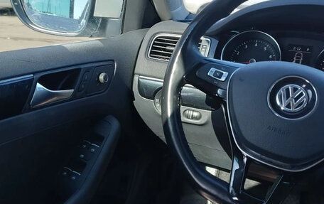 Volkswagen Jetta VI, 2015 год, 2 200 000 рублей, 15 фотография