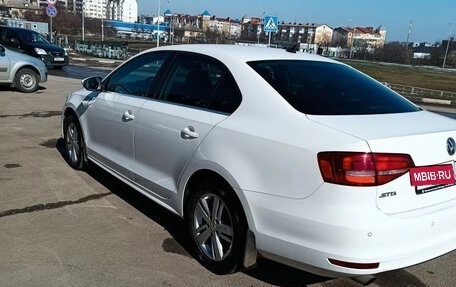 Volkswagen Jetta VI, 2015 год, 2 200 000 рублей, 10 фотография