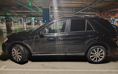 Mercedes-Benz M-Класс, 2011 год, 1 600 000 рублей, 6 фотография