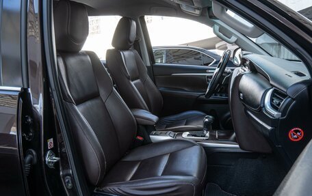 Toyota Fortuner II, 2018 год, 3 469 000 рублей, 11 фотография