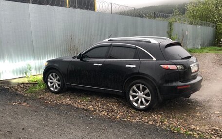 Infiniti FX I, 2005 год, 1 150 000 рублей, 8 фотография