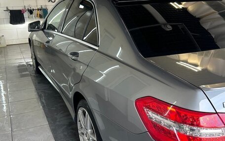 Mercedes-Benz E-Класс, 2012 год, 1 900 000 рублей, 6 фотография