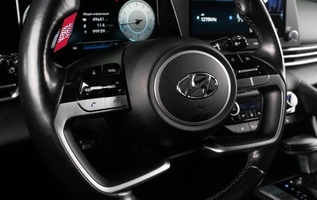 Hyundai Elantra, 2023 год, 2 299 000 рублей, 13 фотография