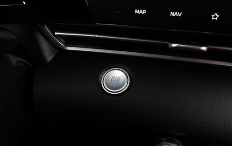 Hyundai Elantra, 2023 год, 2 299 000 рублей, 21 фотография