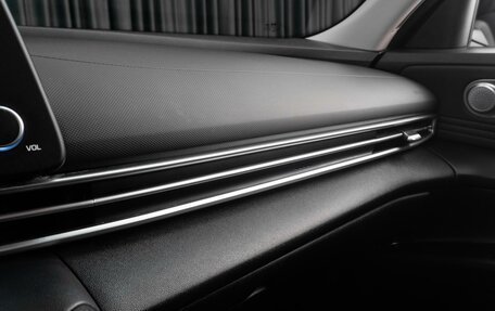 Hyundai Elantra, 2023 год, 2 299 000 рублей, 27 фотография