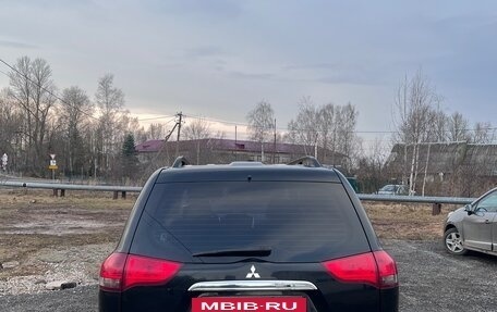 Mitsubishi Pajero Sport II рестайлинг, 2013 год, 1 830 000 рублей, 4 фотография