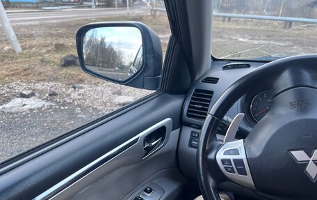 Mitsubishi Pajero Sport II рестайлинг, 2013 год, 1 830 000 рублей, 11 фотография