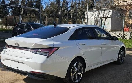 Hyundai Elantra, 2021 год, 1 715 000 рублей, 6 фотография