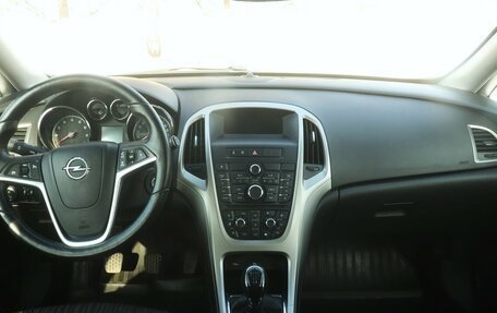 Opel Astra J, 2012 год, 710 000 рублей, 7 фотография