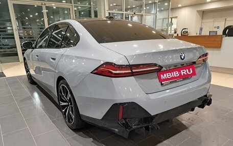 BMW 5 серия, 2023 год, 7 400 000 рублей, 8 фотография