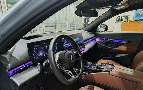 BMW 5 серия, 2023 год, 7 400 000 рублей, 20 фотография