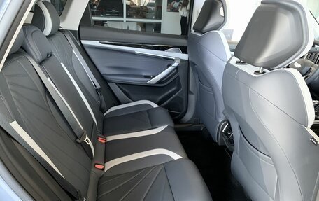 Geely Atlas, 2025 год, 3 970 990 рублей, 19 фотография