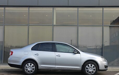 Volkswagen Jetta VI, 2010 год, 549 000 рублей, 3 фотография