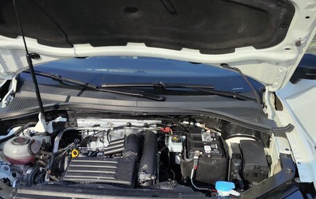 Volkswagen Tiguan II, 2019 год, 2 480 000 рублей, 16 фотография