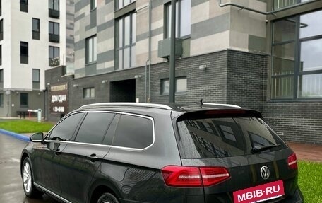 Volkswagen Passat B8 рестайлинг, 2018 год, 1 990 000 рублей, 5 фотография