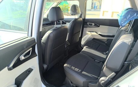 KIA Carens, 2026 год, 2 910 000 рублей, 21 фотография