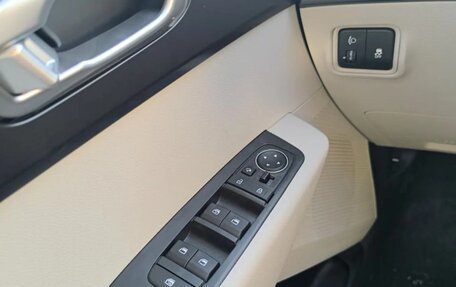 KIA Carens, 2026 год, 2 910 000 рублей, 14 фотография