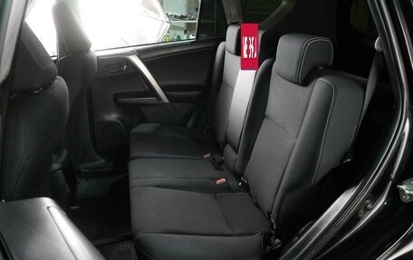 Toyota RAV4, 2017 год, 2 600 000 рублей, 9 фотография