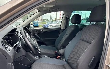 Volkswagen Tiguan II, 2020 год, 2 200 000 рублей, 5 фотография