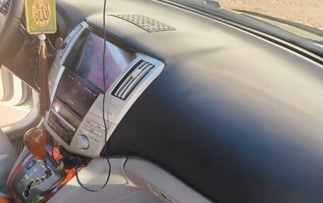 Lexus RX II рестайлинг, 2004 год, 1 300 000 рублей, 4 фотография