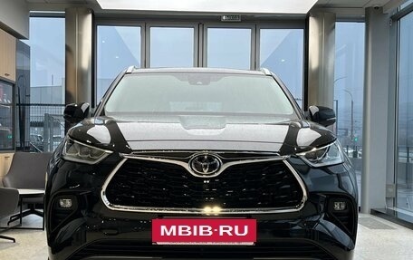 Toyota Highlander, 2025 год, 6 090 000 рублей, 3 фотография