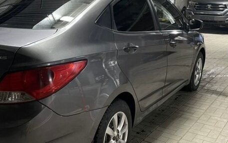 Hyundai Solaris II рестайлинг, 2013 год, 550 000 рублей, 8 фотография