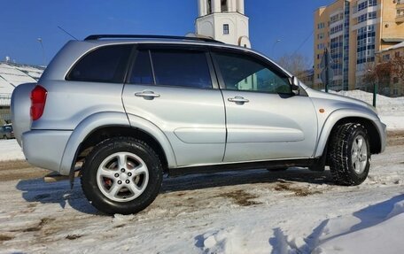 Toyota RAV4, 2001 год, 740 000 рублей, 12 фотография