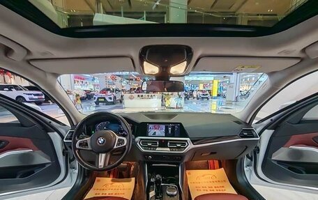 BMW 3 серия, 2022 год, 2 645 000 рублей, 8 фотография