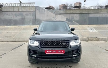 Land Rover Range Rover IV рестайлинг, 2014 год, 3 950 000 рублей, 2 фотография