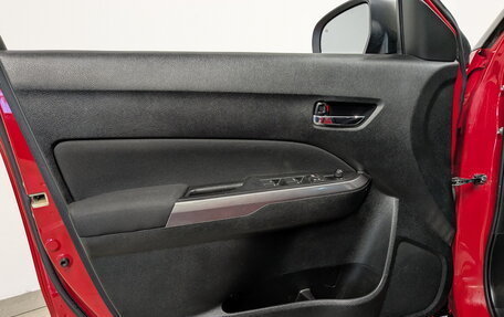 Suzuki Vitara II рестайлинг, 2020 год, 1 900 000 рублей, 19 фотография