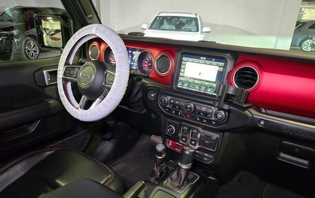 Jeep Wrangler, 2021 год, 4 980 000 рублей, 18 фотография