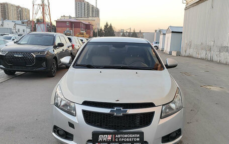 Chevrolet Cruze II, 2010 год, 427 000 рублей, 2 фотография