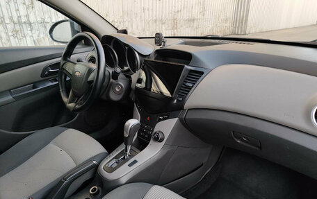 Chevrolet Cruze II, 2010 год, 427 000 рублей, 14 фотография