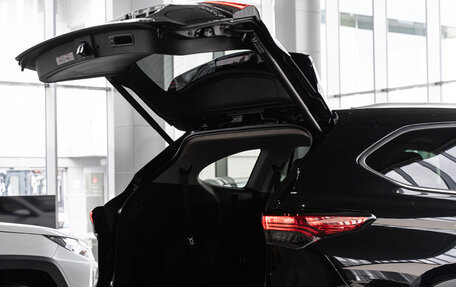 Toyota Highlander, 2026 год, 6 290 000 рублей, 28 фотография