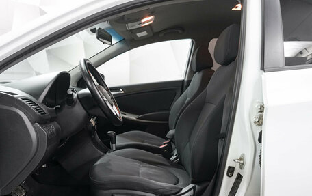 Hyundai Solaris II рестайлинг, 2011 год, 696 000 рублей, 9 фотография