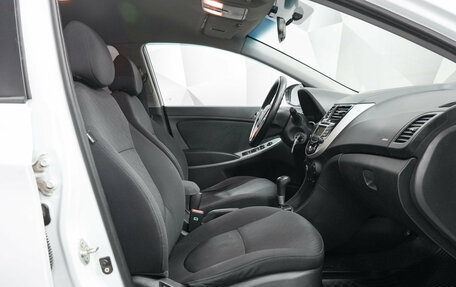 Hyundai Solaris II рестайлинг, 2011 год, 696 000 рублей, 10 фотография