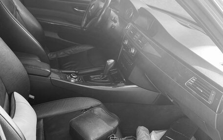 BMW 3 серия, 2011 год, 1 350 000 рублей, 4 фотография