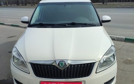 Skoda Fabia II, 2012 год, 420 000 рублей, 1 фотография