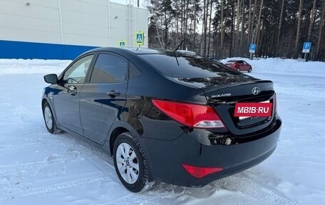 Hyundai Solaris II рестайлинг, 2016 год, 980 000 рублей, 7 фотография