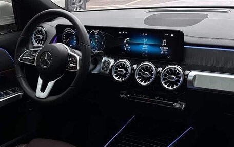 Mercedes-Benz GLB, 2021 год, 2 574 000 рублей, 5 фотография