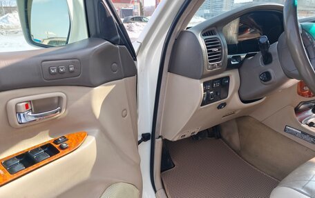 Lexus LX II, 2005 год, 2 450 000 рублей, 17 фотография