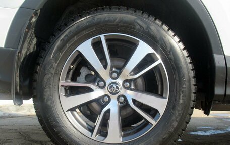 Toyota RAV4, 2017 год, 2 150 000 рублей, 9 фотография