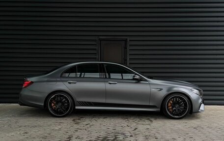 Mercedes-Benz E-Класс AMG, 2017 год, 9 000 000 рублей, 6 фотография