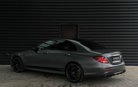 Mercedes-Benz E-Класс AMG, 2017 год, 9 000 000 рублей, 3 фотография