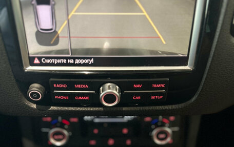 Volkswagen Touareg III, 2013 год, 1 899 000 рублей, 16 фотография