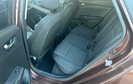 Hyundai Solaris II рестайлинг, 2021 год, 1 300 000 рублей, 8 фотография